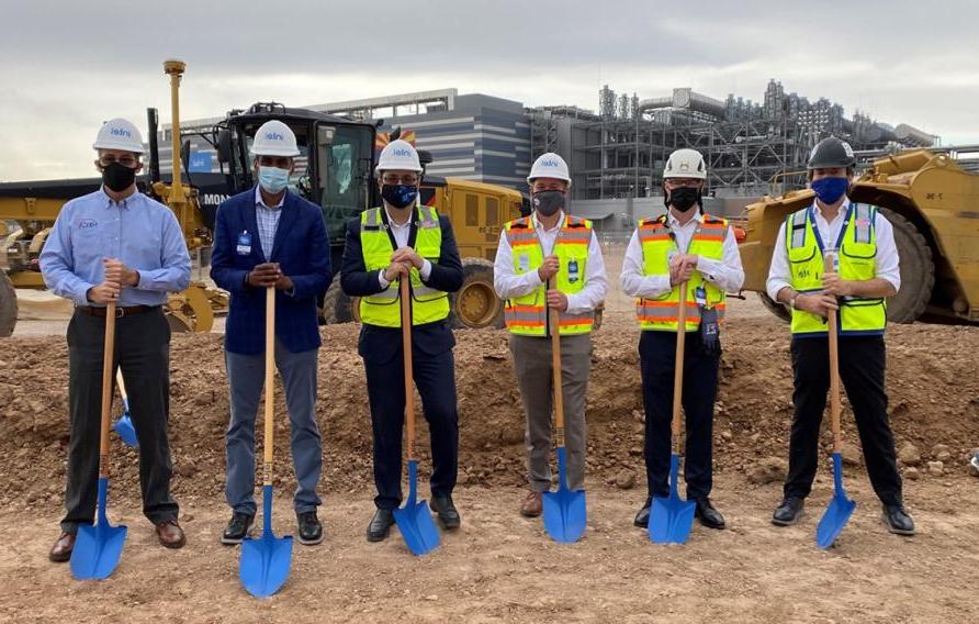 Jacobs Chief Operating Officer Bob Pragada joins the Intel team for a groundbreaking ceremony.